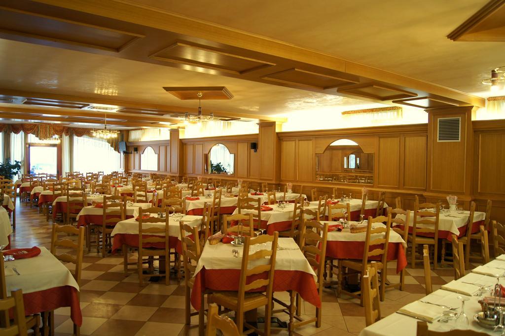 Hotel Milano Asiago Esterno foto